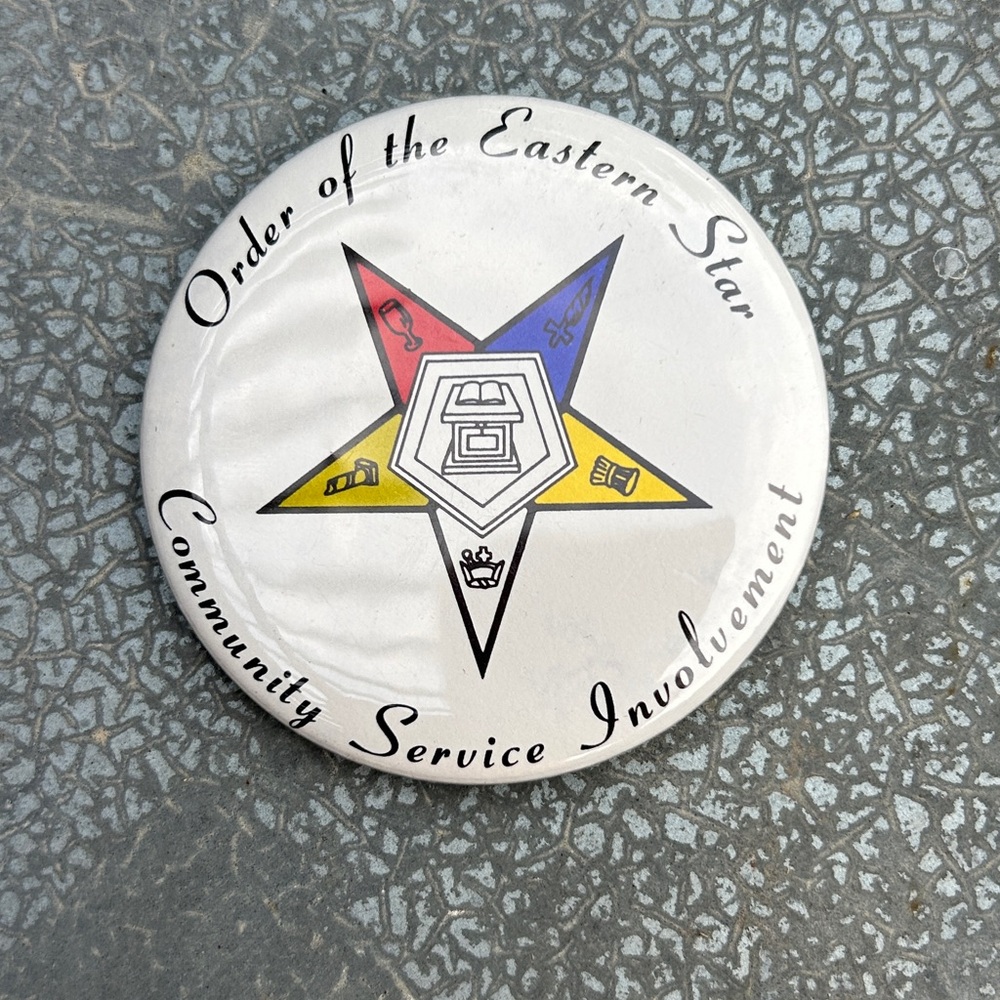 Order of the Eastern Star Button